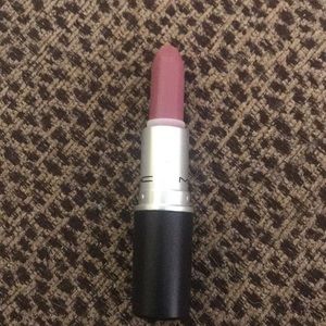 MAC Discontinued Rare Lipstick Deliciously Rich